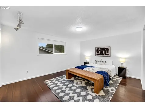 1923 SE Talton Avenue Vancouver WA 98683