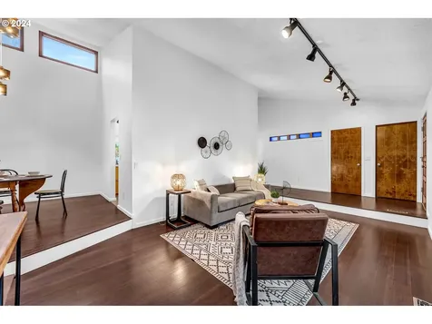 1923 SE Talton Avenue Vancouver WA 98683
