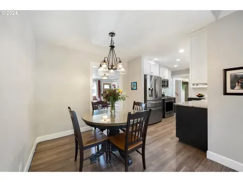 2261 NE 134th Place Portland OR 97230
