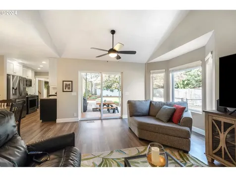 2261 NE 134th Place Portland OR 97230