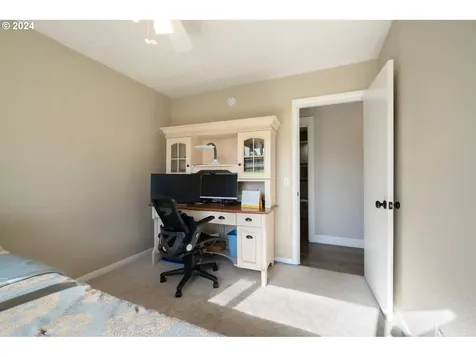 2261 NE 134th Place Portland OR 97230
