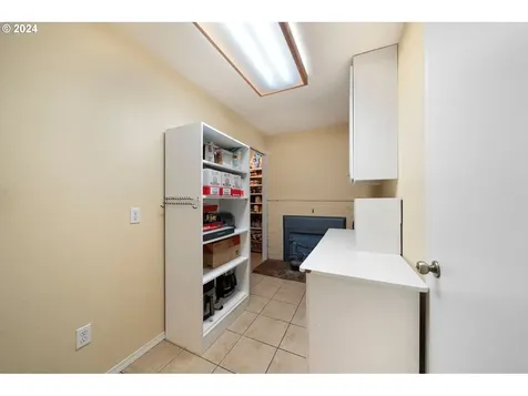 2261 NE 134th Place Portland OR 97230