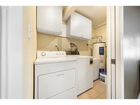 2261 NE 134th Place Portland OR 97230