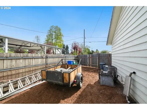2261 NE 134th Place Portland OR 97230