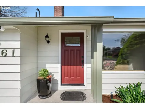 2261 NE 134th Place Portland OR 97230