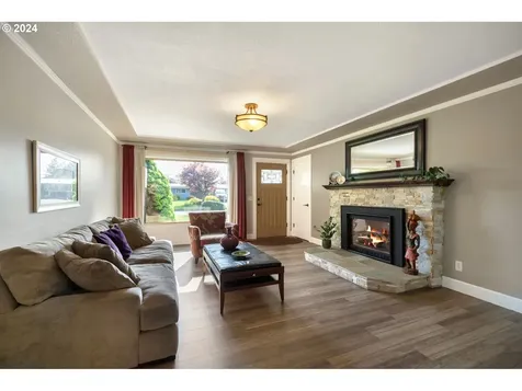 2261 NE 134th Place Portland OR 97230
