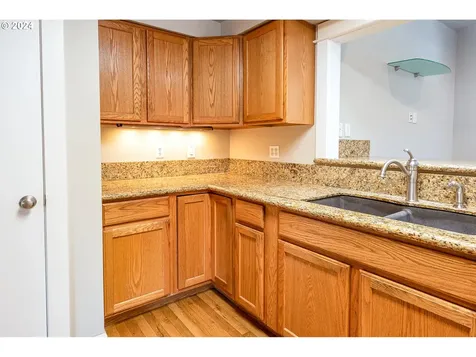 3605 Duke Street Springfield OR 97478