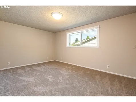 3605 Duke Street Springfield OR 97478