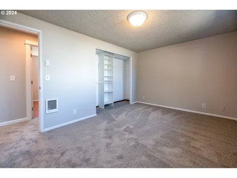 3605 Duke Street Springfield OR 97478