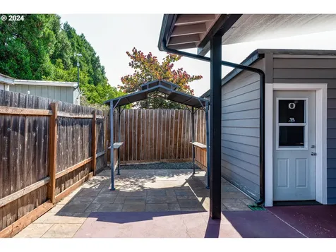 3605 Duke Street Springfield OR 97478