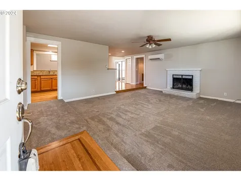 3605 Duke Street Springfield OR 97478