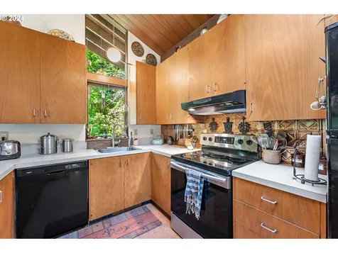 12924 Se Knapp Street Portland OR 97236
