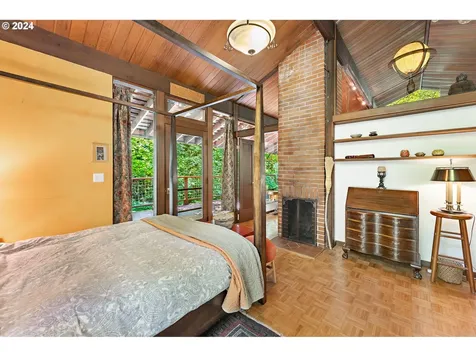 12924 Se Knapp Street Portland OR 97236