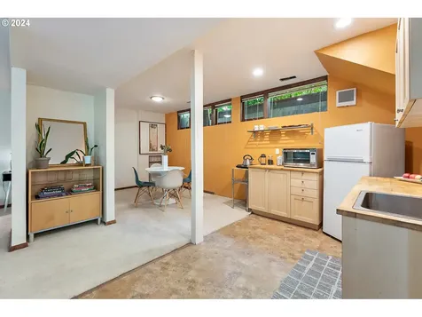 12924 Se Knapp Street Portland OR 97236
