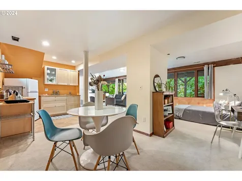12924 Se Knapp Street Portland OR 97236