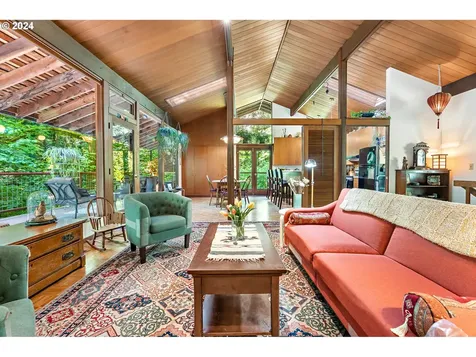 12924 Se Knapp Street Portland OR 97236