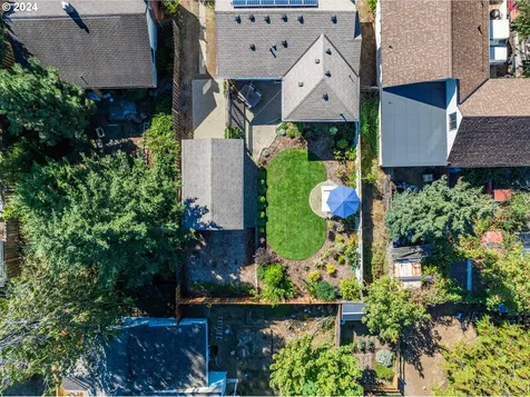 6949 Ne Stanton Street Portland OR 97213