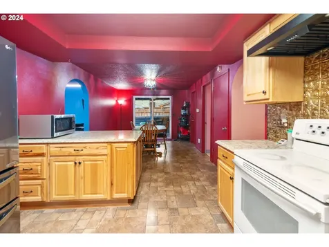 14204 NE Piper Road Vancouver WA 98684