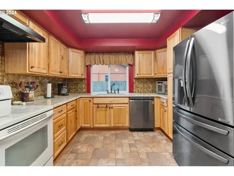 14204 NE Piper Road Vancouver WA 98684