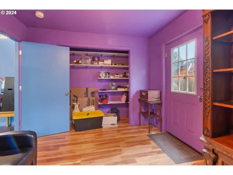 14204 NE Piper Road Vancouver WA 98684