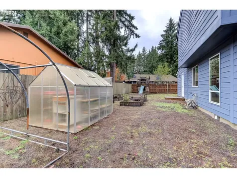 14204 NE Piper Road Vancouver WA 98684