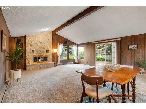 2743 Tulip Street Eugene OR 97408