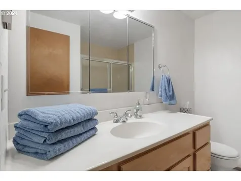 2743 Tulip Street Eugene OR 97408