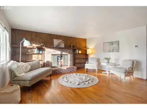 2743 Tulip Street Eugene OR 97408