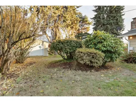 2743 Tulip Street Eugene OR 97408