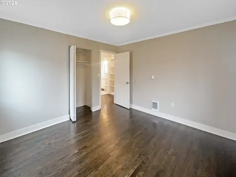 6925 SE 86th Avenue Portland OR 97266