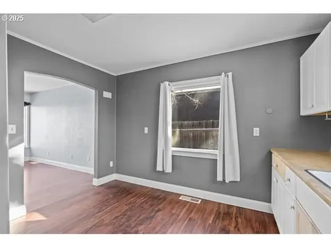 672 E Hurlburt Avenue Hermiston OR 97838