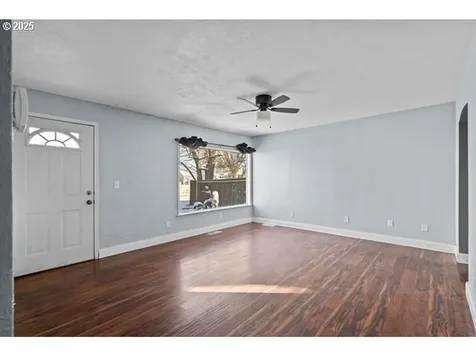 672 E Hurlburt Avenue Hermiston OR 97838