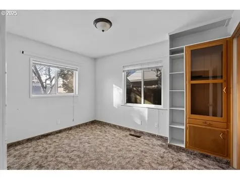 672 E Hurlburt Avenue Hermiston OR 97838