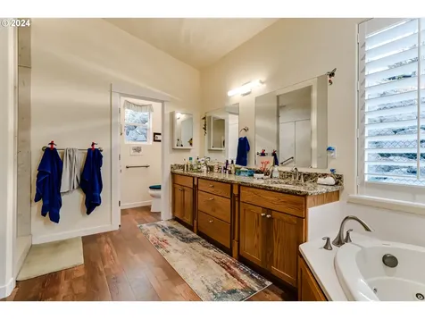 1851 NE Alameda Avenue Roseburg OR 97470