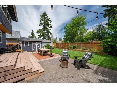 7136 N Boston Avenue Portland OR 97217