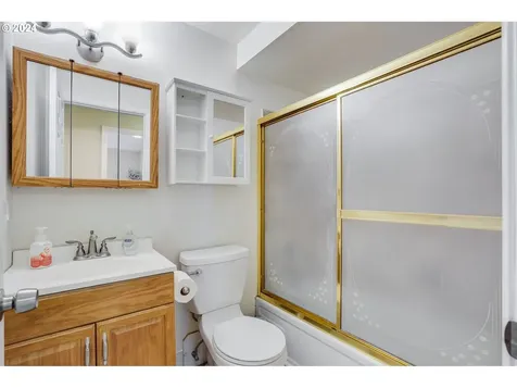 2913 NE 135th Avenue Vancouver WA 98682