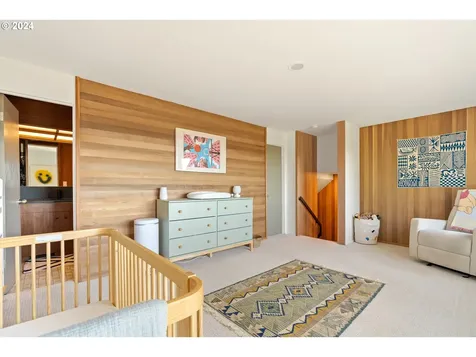 1803 S Comus Street Portland OR 97219