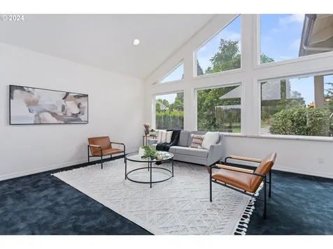 110 S Pekin Road Woodland WA 98674