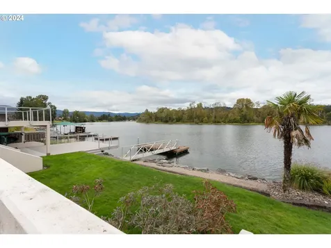 110 S Pekin Road Woodland WA 98674