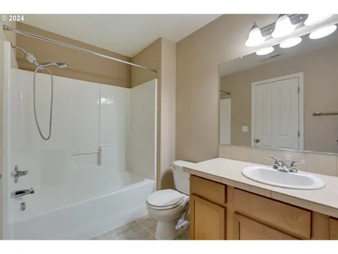 20184 SW Georgia Court Beaverton OR 97003