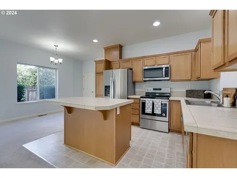 20184 SW Georgia Court Beaverton OR 97003