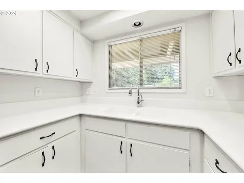 3659 Honolulu Avenue Eugene OR 97404