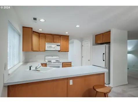 3108 N Homewood Court Newberg OR 97132