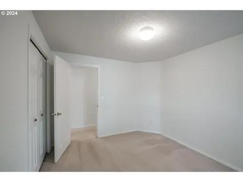 3108 N Homewood Court Newberg OR 97132