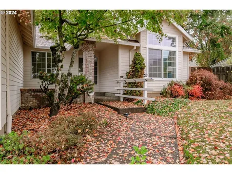 3108 N Homewood Court Newberg OR 97132