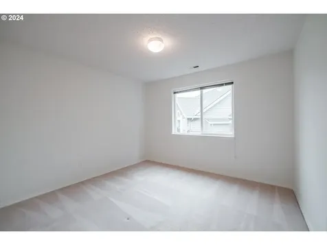 3108 N Homewood Court Newberg OR 97132