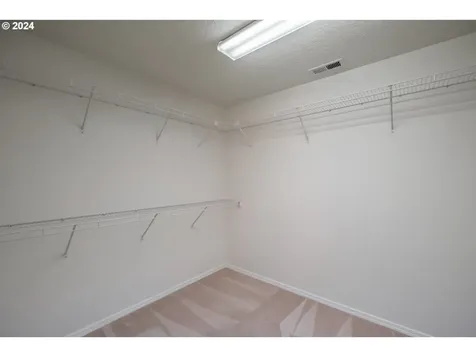 3108 N Homewood Court Newberg OR 97132