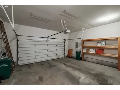3108 N Homewood Court Newberg OR 97132