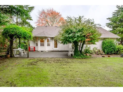 3108 N Homewood Court Newberg OR 97132
