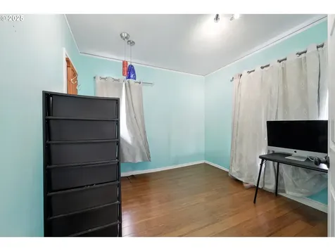 1611 NE 102nd Avenue Portland OR 97220
